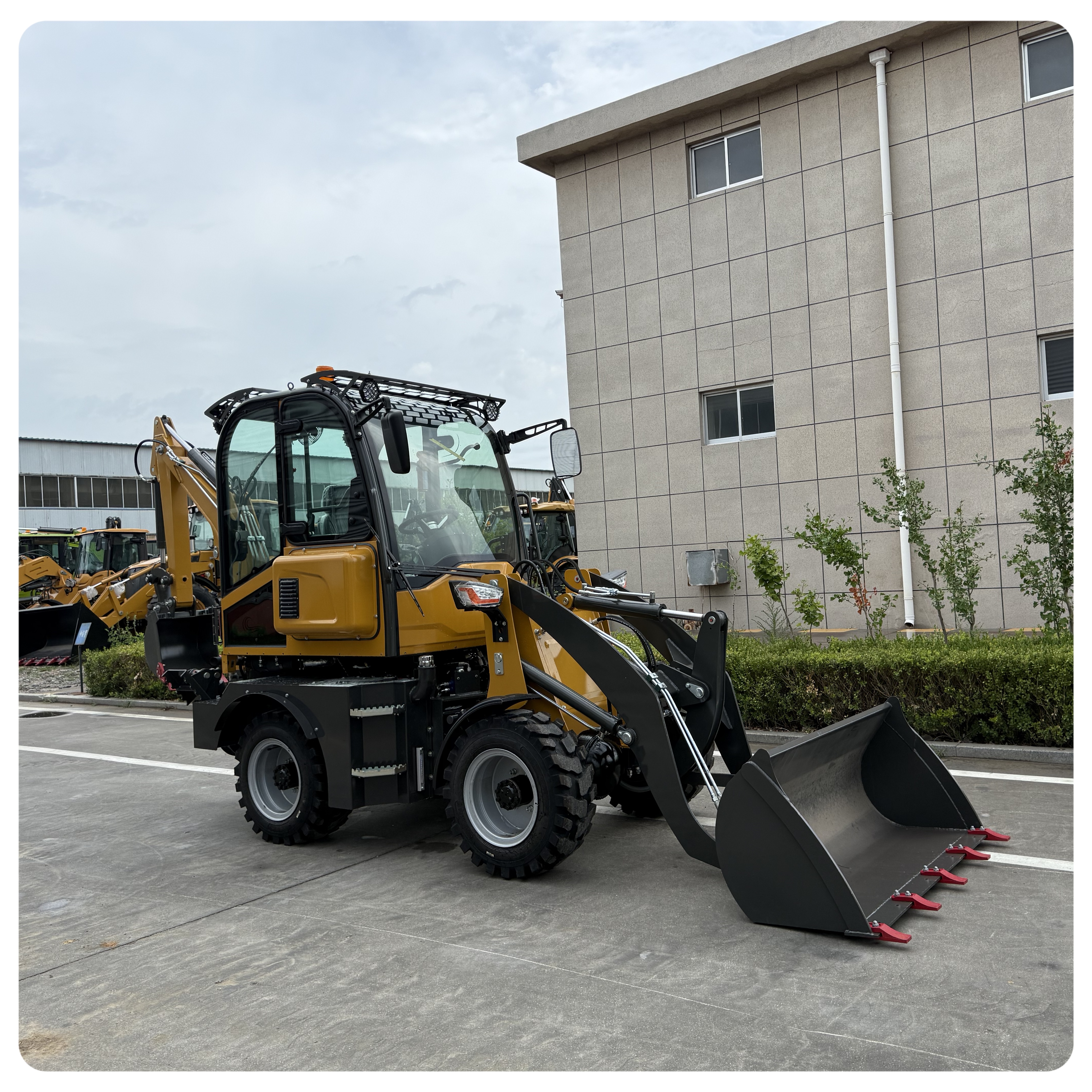 Low price sale of new mini tra - Tractor Backhoe 评论和价格