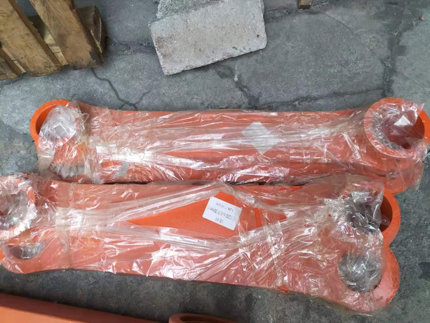 EX200 Heavy Equipment Spare Pa - Heavy Equipment Engineering 评论和价格